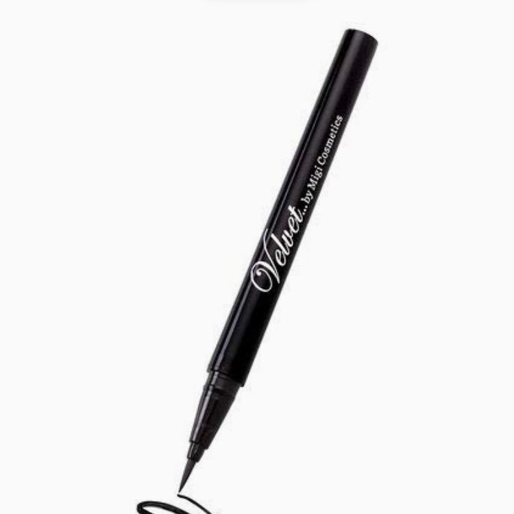 Velvet Eyeliner Body Art Liquid Pen + No-Skip Eyeliner + Satin Finish + No-smudge + Felt-tip + Body Art Makeup Cosmetic Brush Lipliner