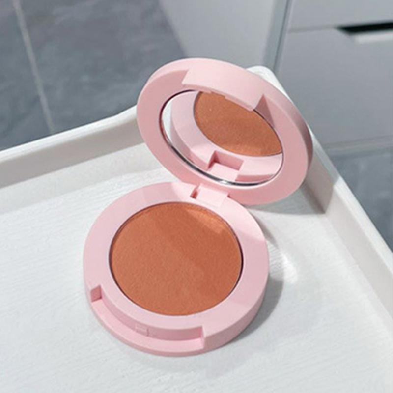 Lightweight Matte Blush, Natural And Brightening, Suitable For Daily Makeup